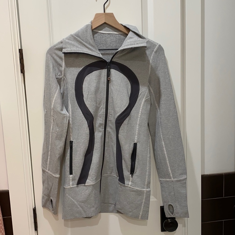 Perfect condition lululemon jacket